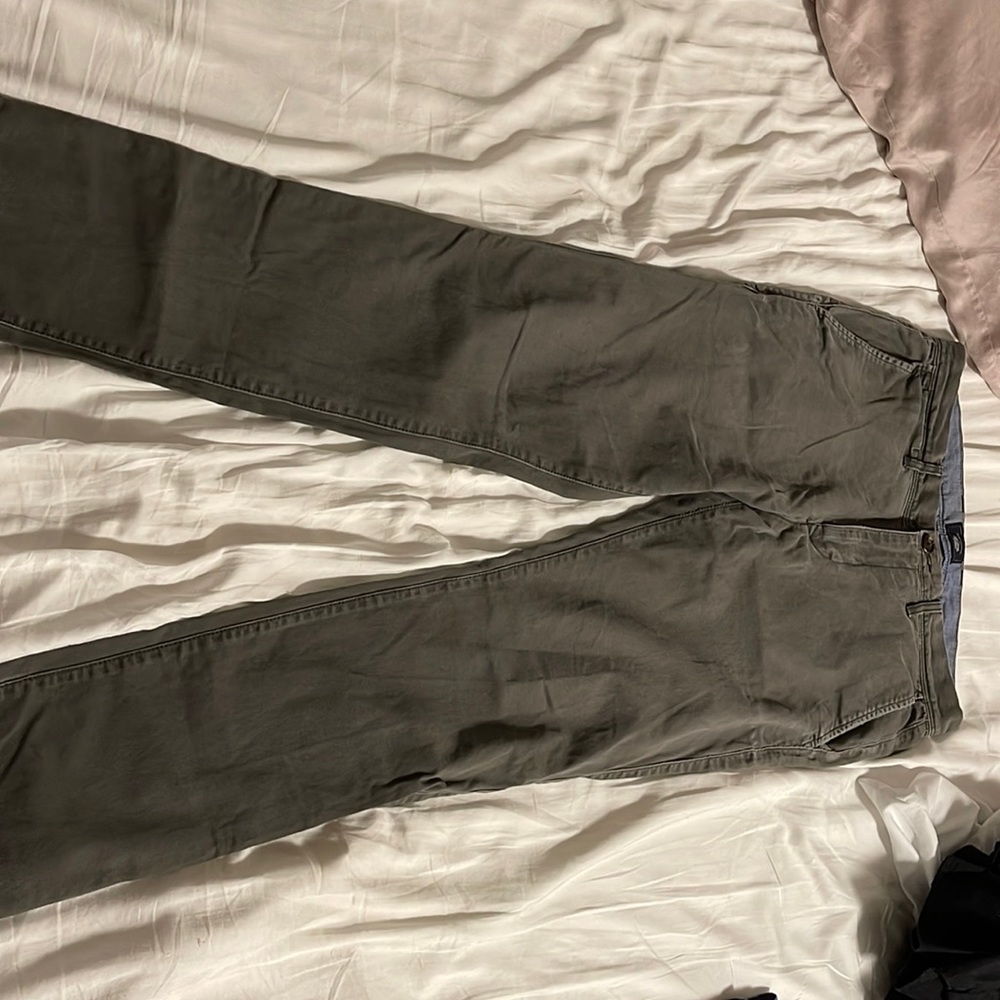 Gap khaki pants. Men's. Color is olive green